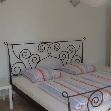 Villa Mali Raj *